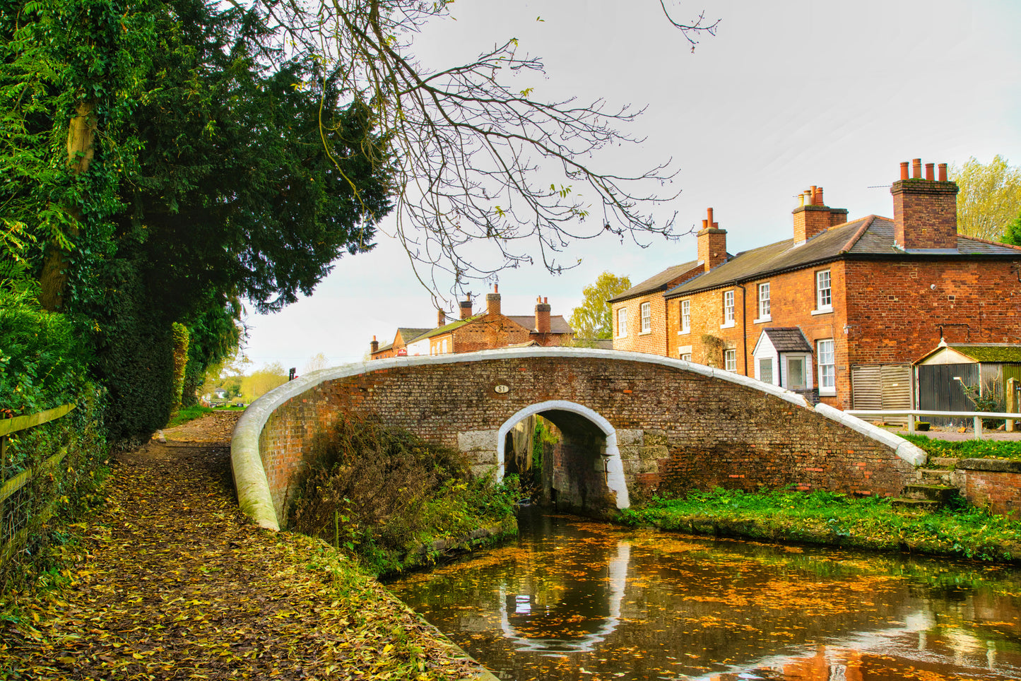 Fradley Junction Canal - Bridge - DSC04968 - Photo - Photographer Martin Fisher