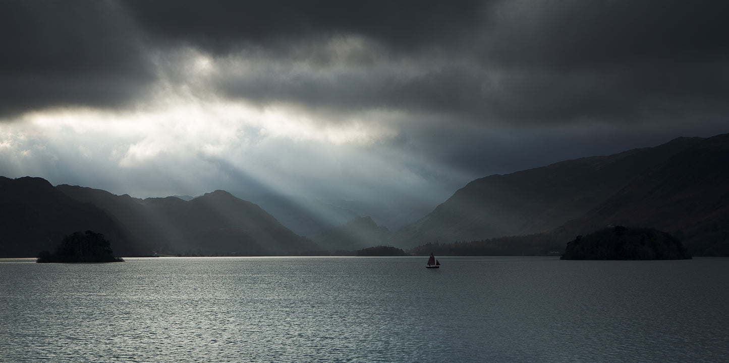 Last Rays before the Storm - Photo - Photographer Darron Matthews