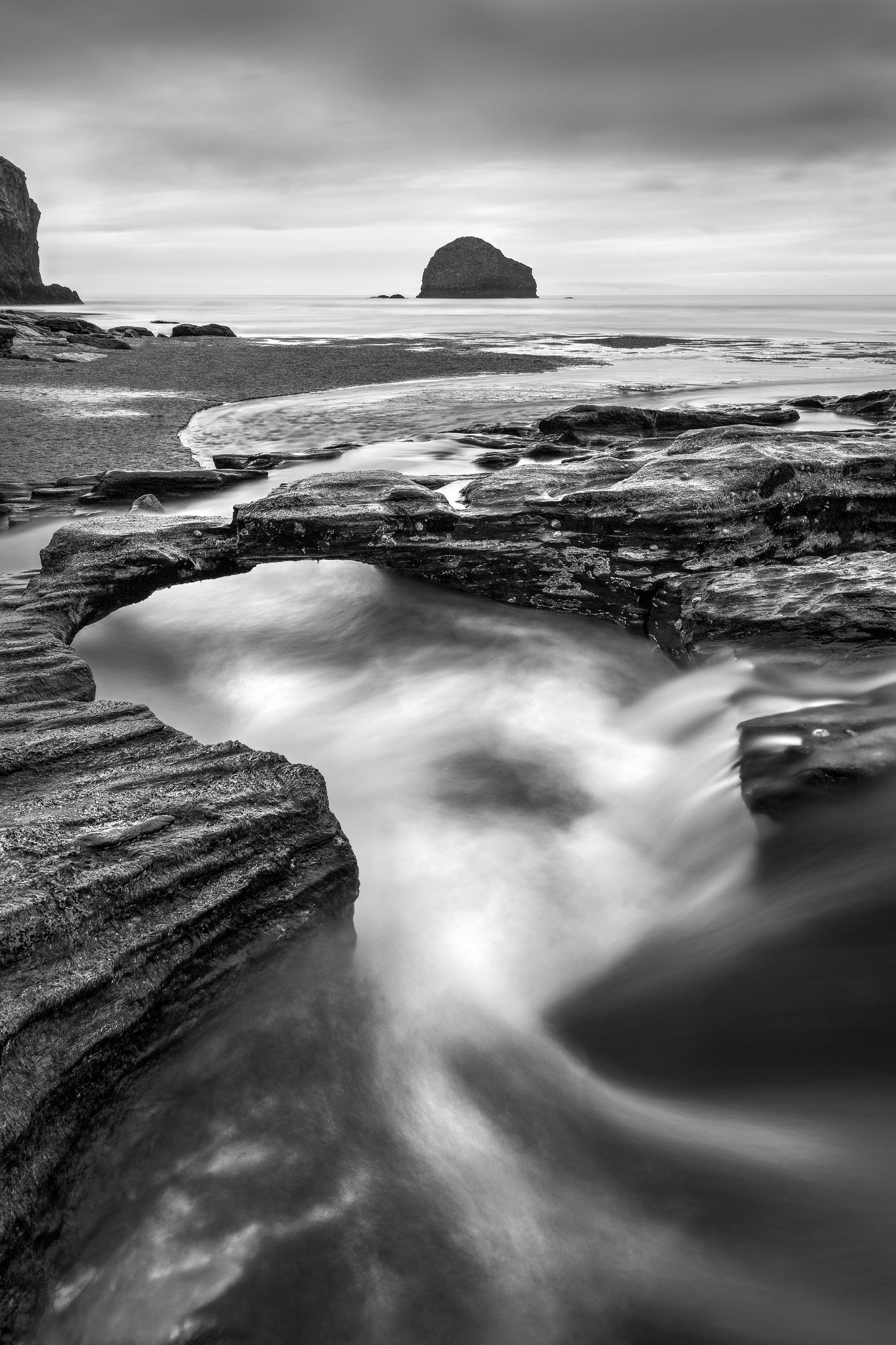 Trebarwith Strand - Photo - Photographer Darron Matthews