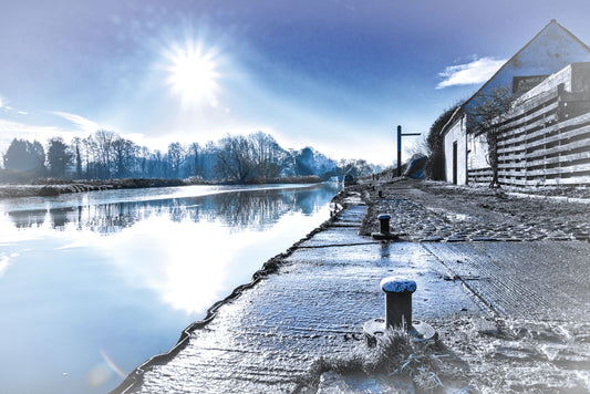 Blue Chill Morning- Great Haywood - Canal Moorings - DSC04244 - Photo - Photographer Martin Fisher
